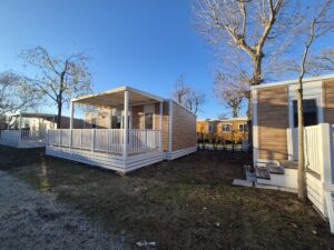 Montaža i demontaža mobilnih kućica – Marina di Venezia-11