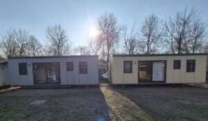 Pročitajte više o članku Montaža mobilnih kućica u Italiji – kamp Pra’ delle Torri